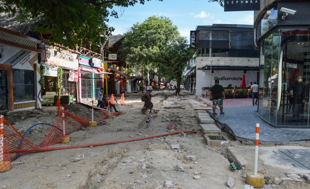 Photo of Playa del Carmen's 5th Avenue looking south, showing construction of street
